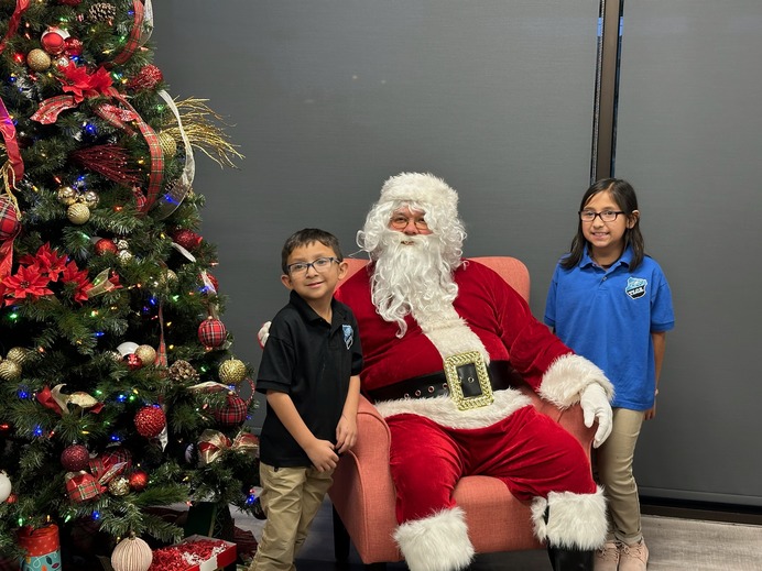 Santa at the Rehab – San Angelo