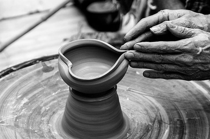 black-and-white-nails-hands-clay-preview
